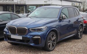 BMW X8 SUV 2024