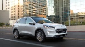 Ford Escape Hybrid 2023: Reviews & Specs