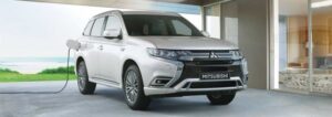 Mitsubishi Outlander PHEV 2024